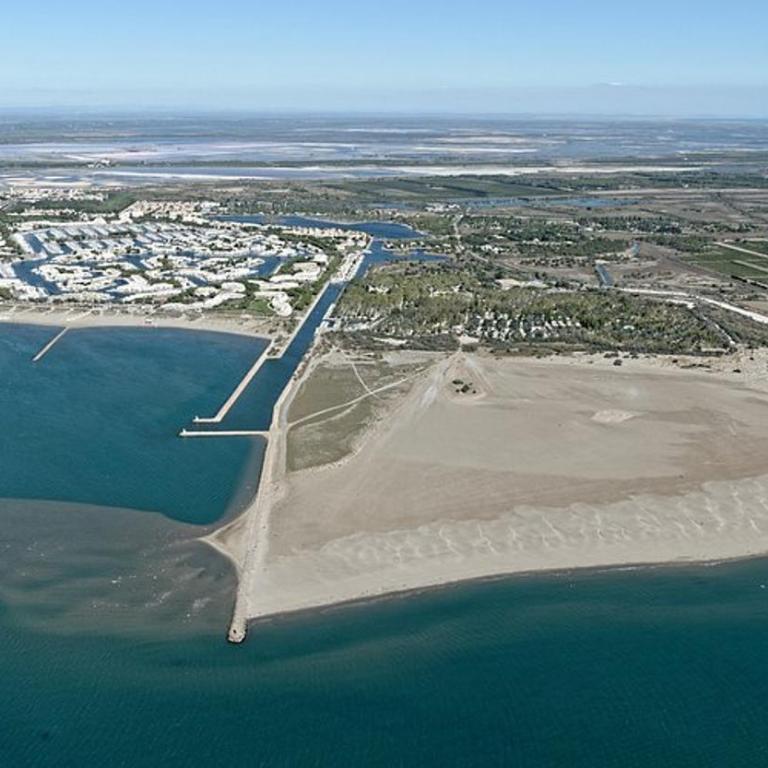Méditerranée 32 - Appartement T2, immeuble devant la plage, au centre-ville du Grau-du-Roi. 4 personnes - Apartamento de 1 dormitorio - 9