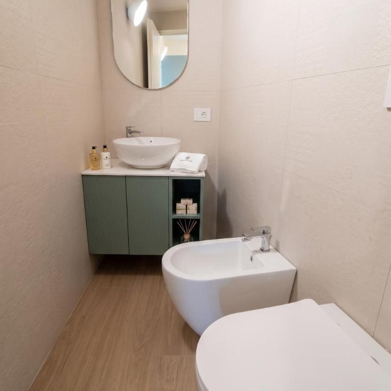 Panorama Apartment Peschiera - Suite con Vista Lago - 13