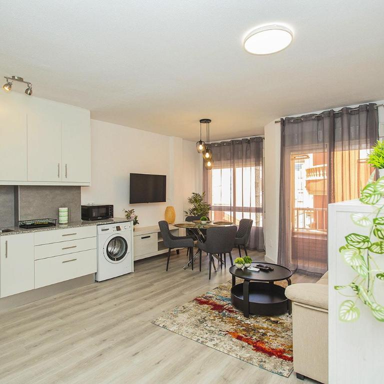 123 Angel Mood Calm - Alicante Holiday - Apartment with Balcony - 16