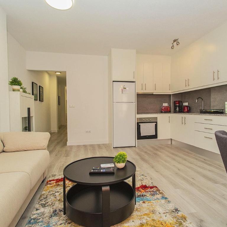 123 Angel Mood Calm - Alicante Holiday - Apartment with Balcony - 18