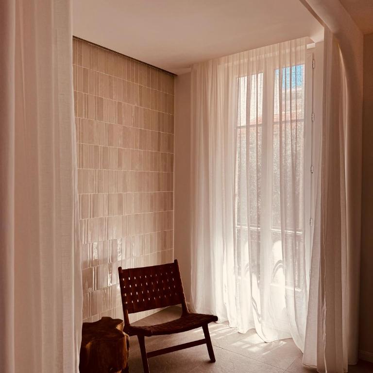 Maison LYO logement Luxe - Suite Deluxe avec Lit King-Size - 10
