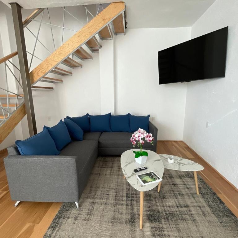 Loft with Pool, Gym & A/C Suite - Loft - 2