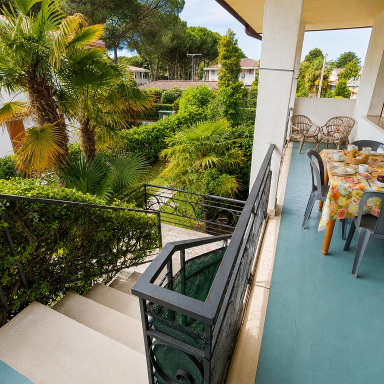 Villa Angela - One-Bedroom Apartment with Balcony - 10