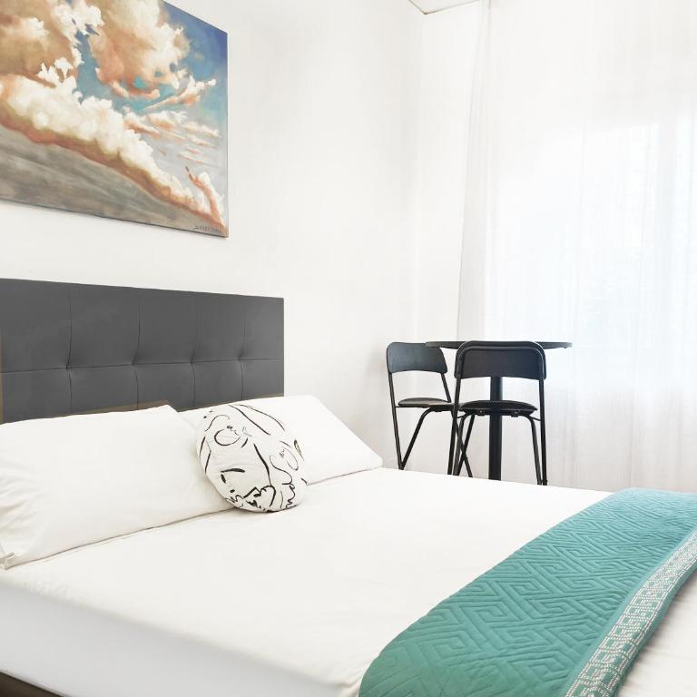 Salerno Place - Design House - Camera Matrimoniale con Bagno Privato - 7