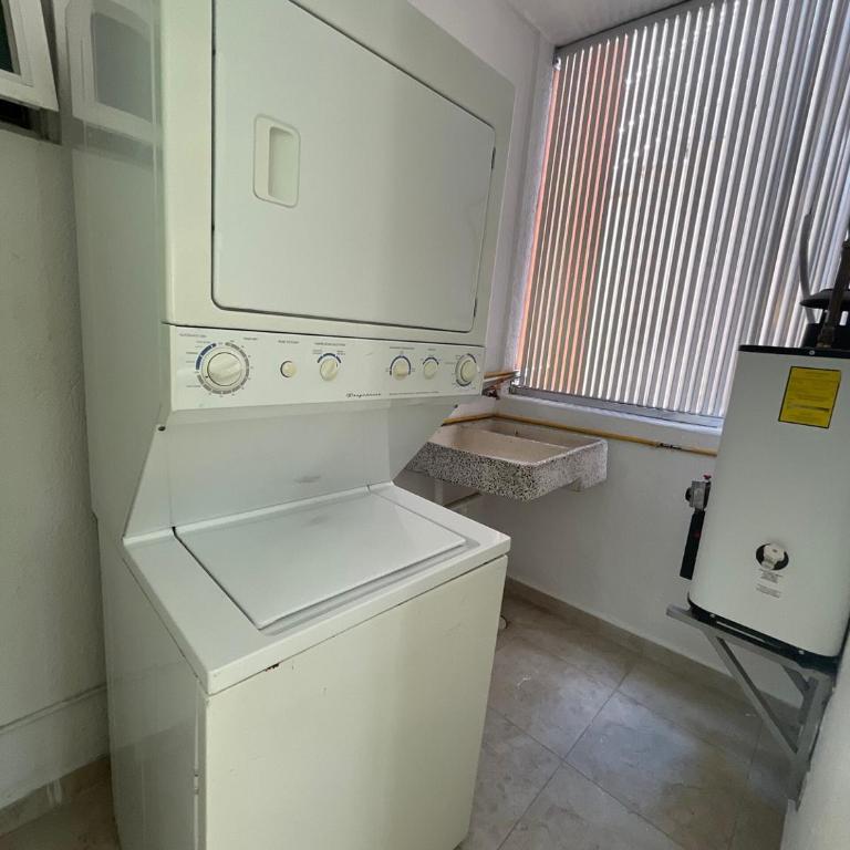 Apartment with Pool, Gym & A/C - Apartamento - 18