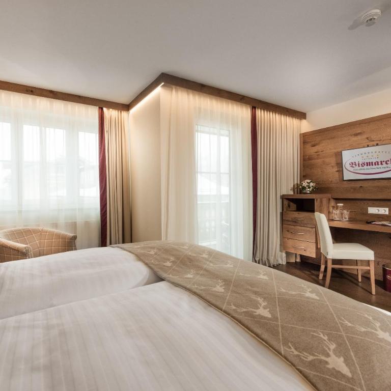 Hotel Bismarck - Doppelzimmer Schloss - 2
