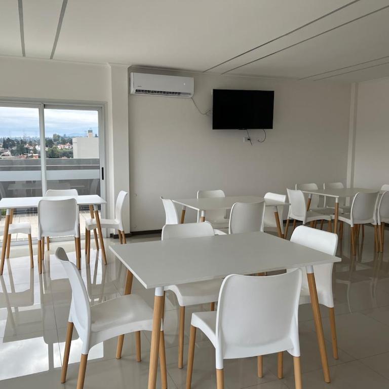Alquiler Temporario - Depto, La Falda - Apartamento de 2 dormitorios - 9