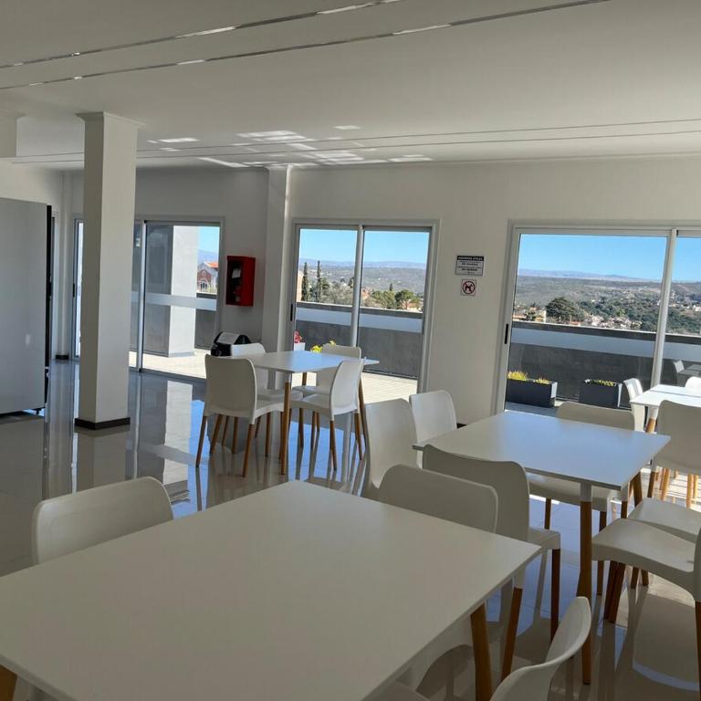 Alquiler Temporario - Depto, La Falda - Apartamento de 2 dormitorios - 12