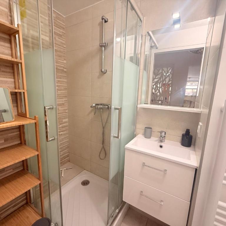 Nice Fleurs studio - close to sea - Appartement 1 Chambre - 8