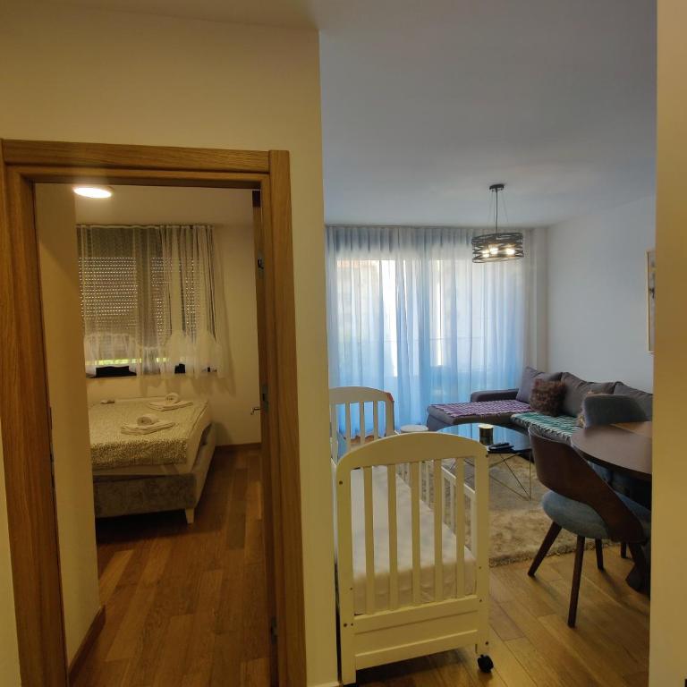 Kruna Apartmani Novi Sad - One-Bedroom Apartment with Balcony - 35