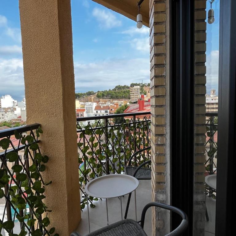 Apartamento premium en el centro de Dénia con vistas al castillo - Two-Bedroom Apartment with View - 43