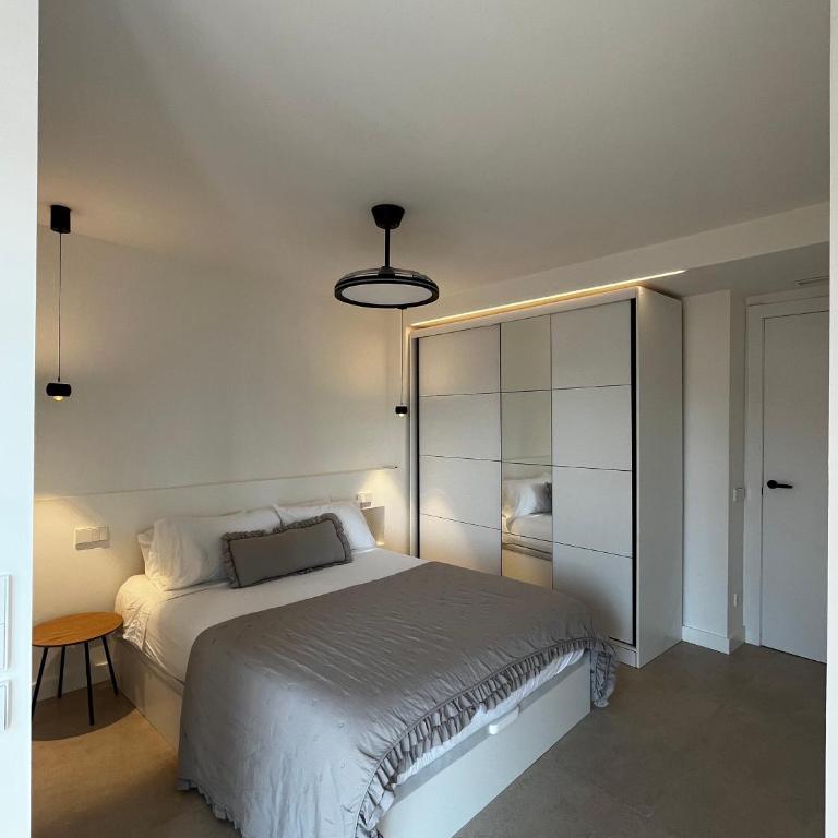 Apartamento premium en el centro de Dénia con vistas al castillo - Two-Bedroom Apartment with View - 41
