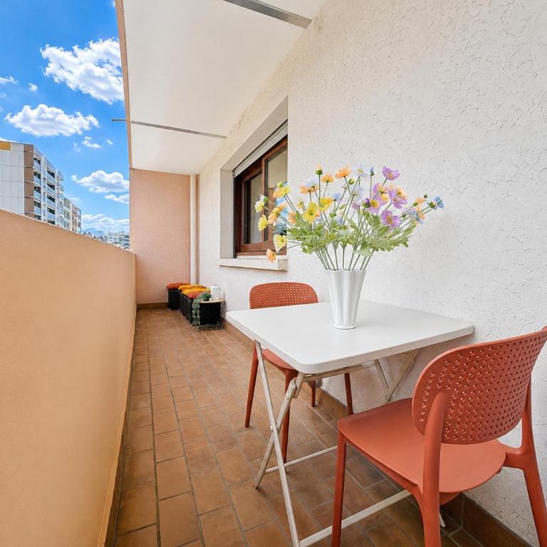 Grand T3 - Balcon vue montagne - Centre Aix - Apartment mit 2 Schlafzimmern und Balkon - 13