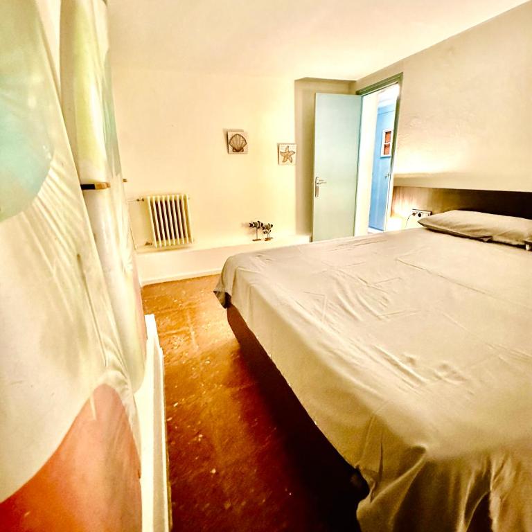 Neptuno, Cala Salions, Tossa de Mar, Costa Brava - Apartamento de 2 dormitorios con vistas al mar - 31