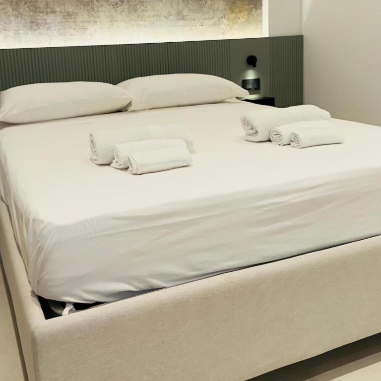 AMBRA 1912-Design Rooms - Deluxe Room - 23