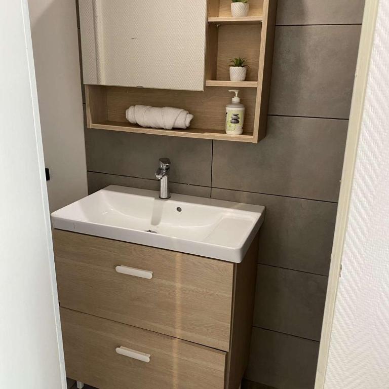 Studio Saint Vincent Parking Privé - Appartement 1 Chambre - 5