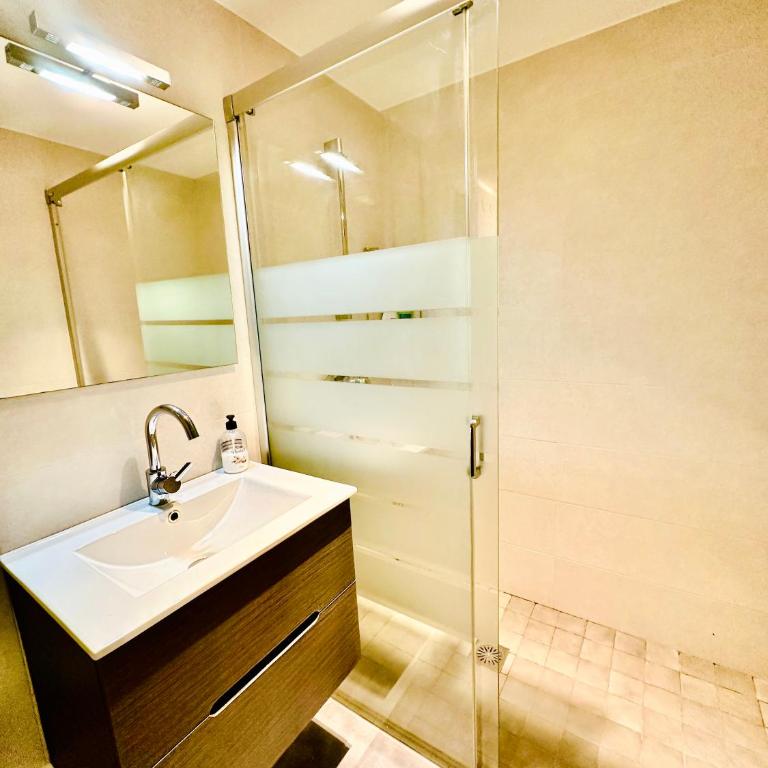 Neptuno, Cala Salions, Tossa de Mar, Costa Brava - Apartamento de 2 dormitorios con vistas al mar - 40