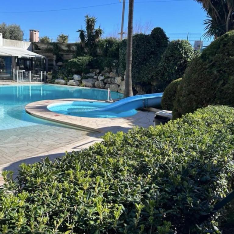 Splendid sea view - 2 comfy rooms - Swimming pools - Appartement - 22
