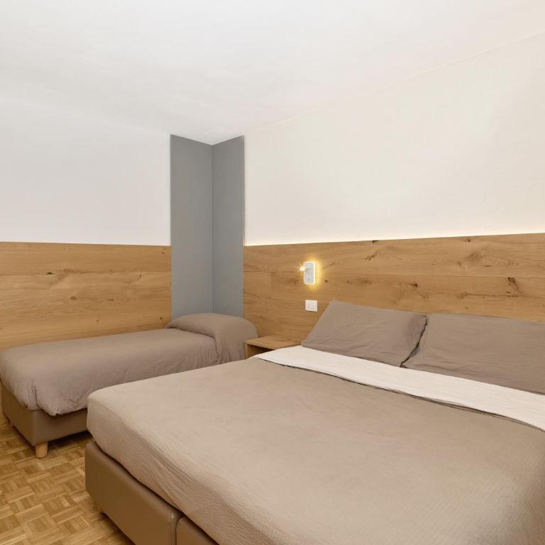 Hotel Cima Tosa - Superior Dreibettzimmer - 2
