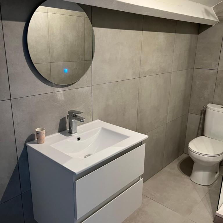 Maison Teiss - Chambre Double avec Salle de Bains Privative - 2