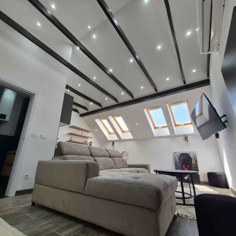 Black Swan Home Tuzla - Deluxe One-Bedroom Apartment - 4