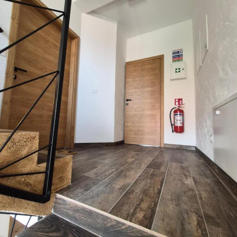 Black Swan Home Tuzla - Studio Apartment with Balcony - 1