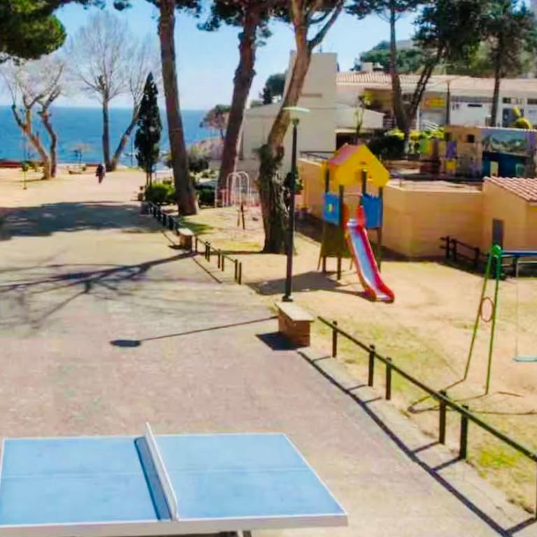 Neptuno, Cala Salions, Tossa de Mar, Costa Brava - Apartamento de 2 dormitorios con vistas al mar - 49