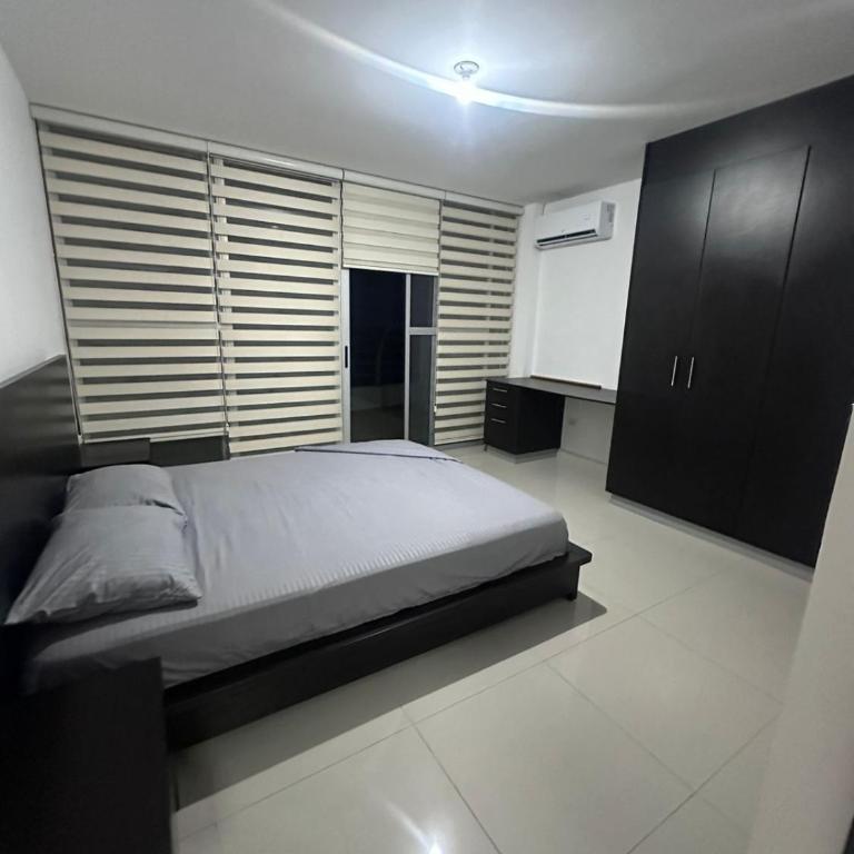Departamento en Tonsupa, Fontaine Bleau - Apartamento de 2 dormitorios - 1