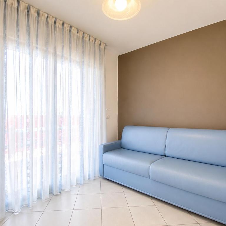 Artesi - Carraro Immobiliare - Family Apartments - Appartamento Attico - 3
