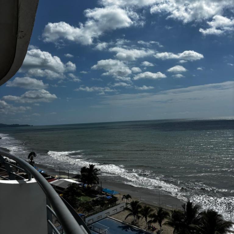 Departamento en Tonsupa, Fontaine Bleau - Apartamento de 2 dormitorios - 7