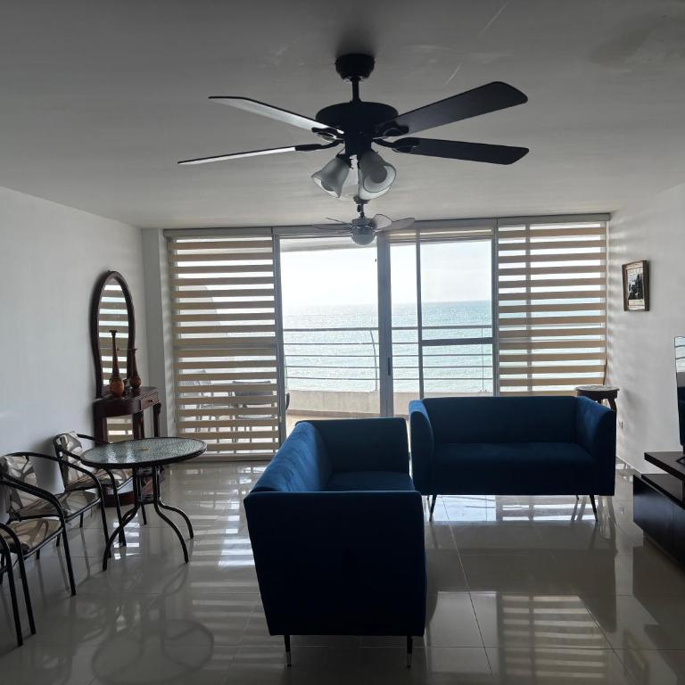 Departamento en Tonsupa, Fontaine Bleau - Apartamento de 2 dormitorios - 10