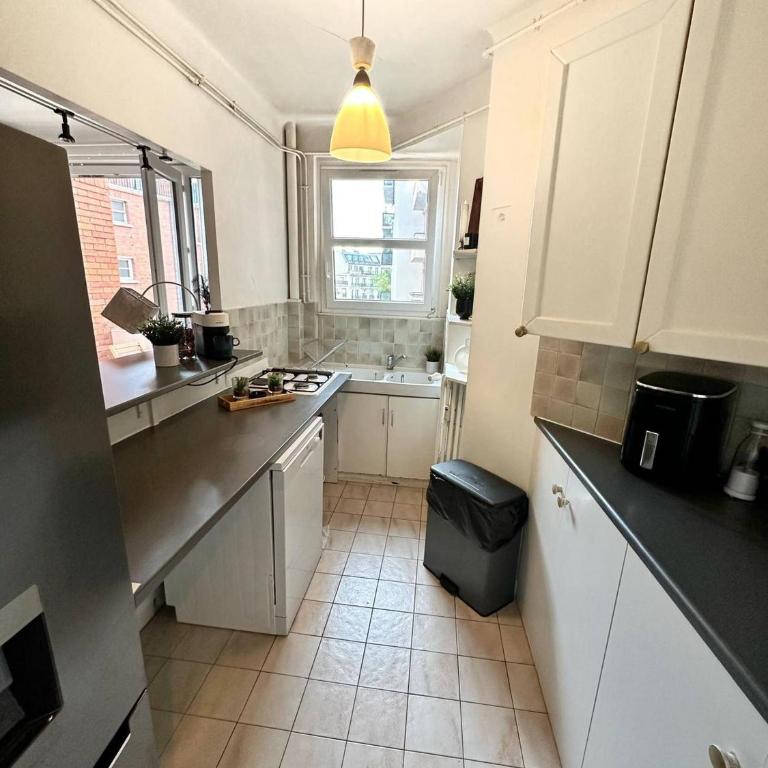 Charming Parisian Retreat with Eiffel Tower Views - Appartement - 15
