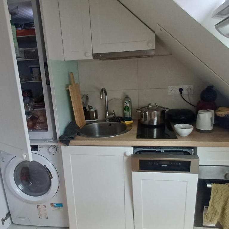 Little Bright Appartement Paris 8 - One-Bedroom Apartment - 2