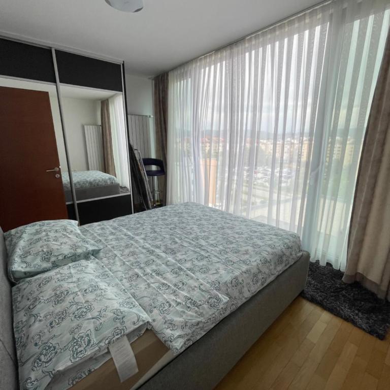Lux Apartment - Two-Bedroom Apartment - 12