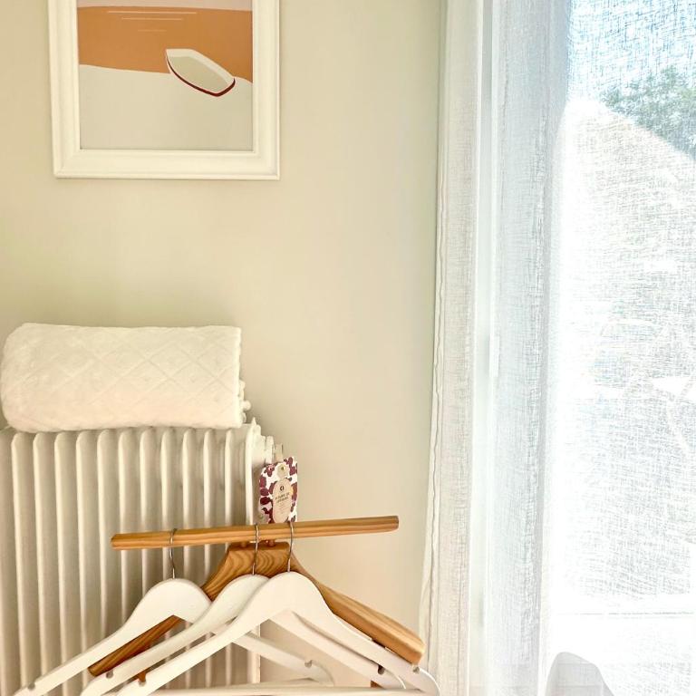 Superbe Chambre Privée Centre-ville Parking Clim Grand appartement Calme Luxe - Chambre Double - 9