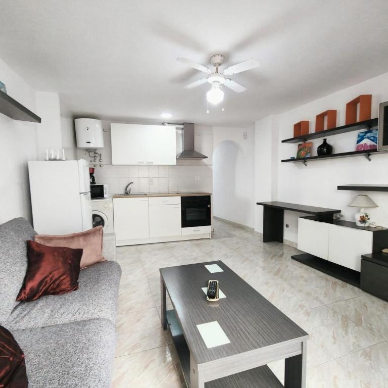 Torrevieja gumersindo Centro DaNuria.es - Apartment - 4