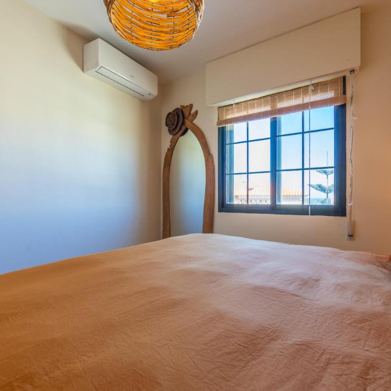Refugio con dos terrazas - A 5 min de Playa de Los Lances y del Casco Antiguo - Apartamento Superior de 2 dormitorios - 39