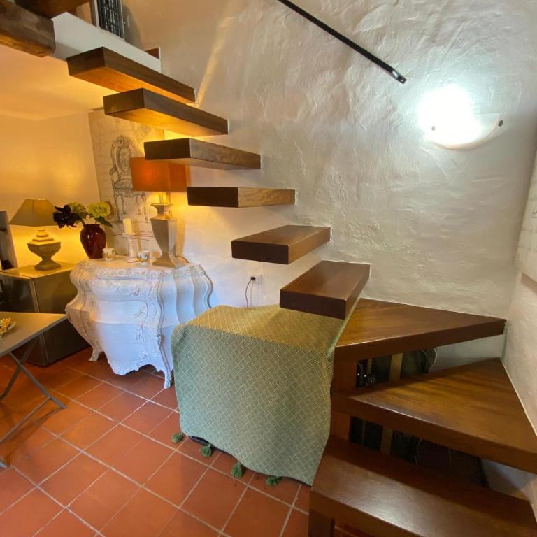 Casa Madel - Appartamento con 1 Camera da Letto - 9