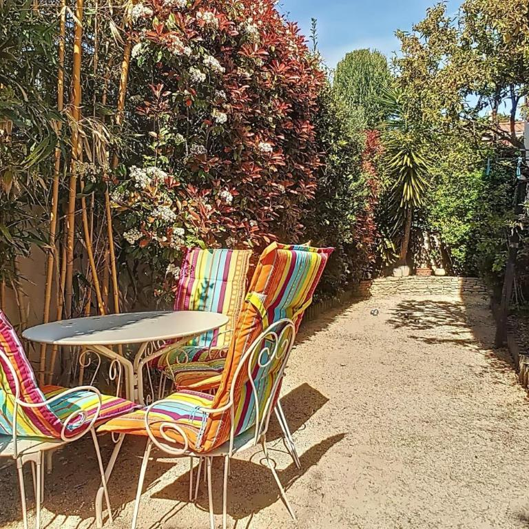 Family villa L'Hippocampe - Vacation Home - 2