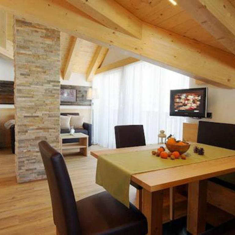 Ciasa Wallis - Apartment mit 2 Schlafzimmern - 1