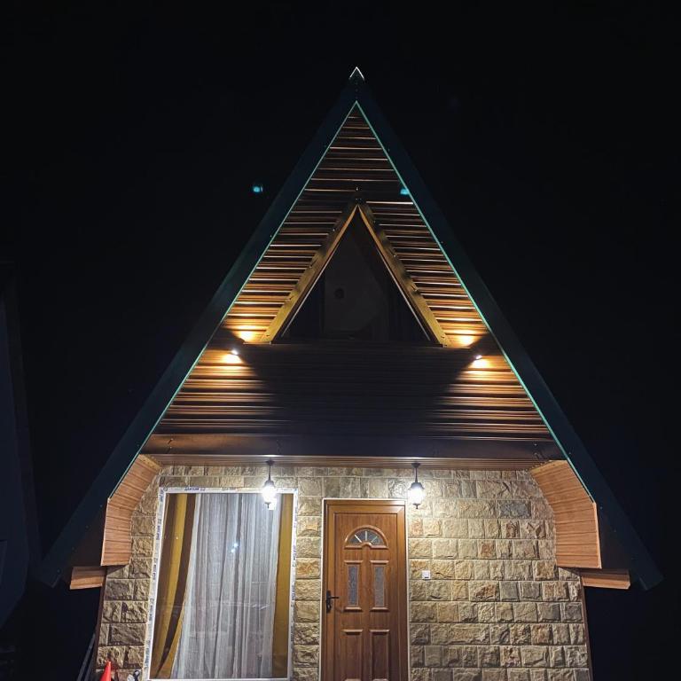 Two Pines Chalet 1 - Kuća sa 2 Spavaće Sobe - 2