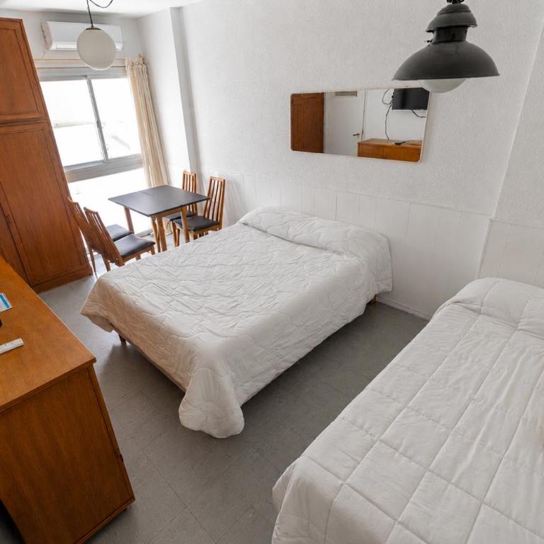 Check and Home - Colón III - 4 Huéspedes en Zona Güemes a 100mts del Mar - Studio Apartment - 1