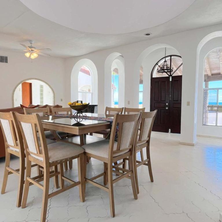 Recently Renovated Oceanview Home Casa Hebe - Apartment - 2