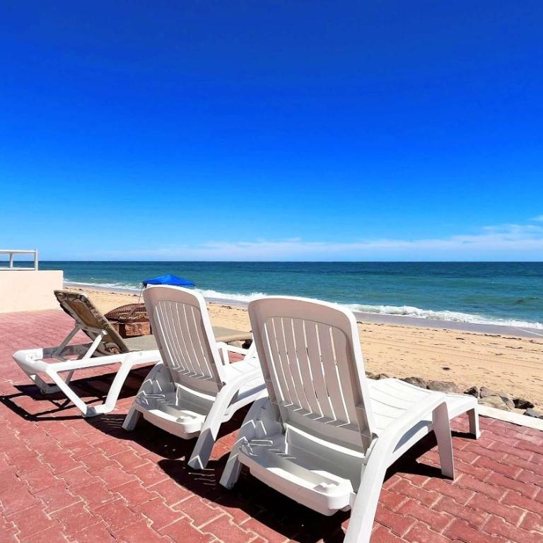Comfortable Beachfront Condo Las Olas II 1 - Apartamento - 7