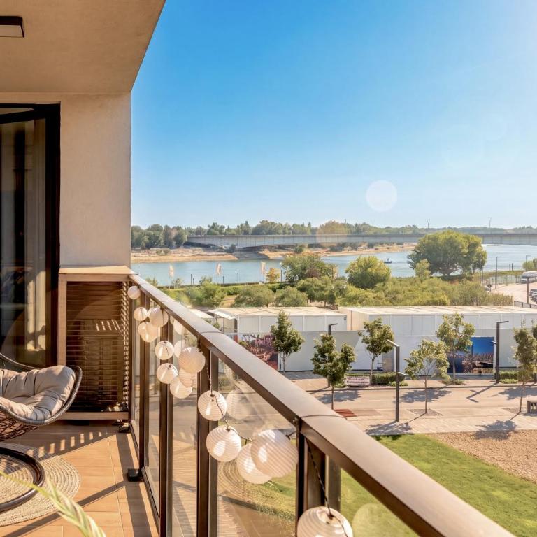 WF Waterfront Pearl wTerrace, Parking & Foosball - Three-Bedroom Premium Apartment with Balcony - 13