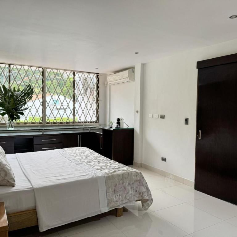 Casa MACA - Seven-Bedroom House - 21