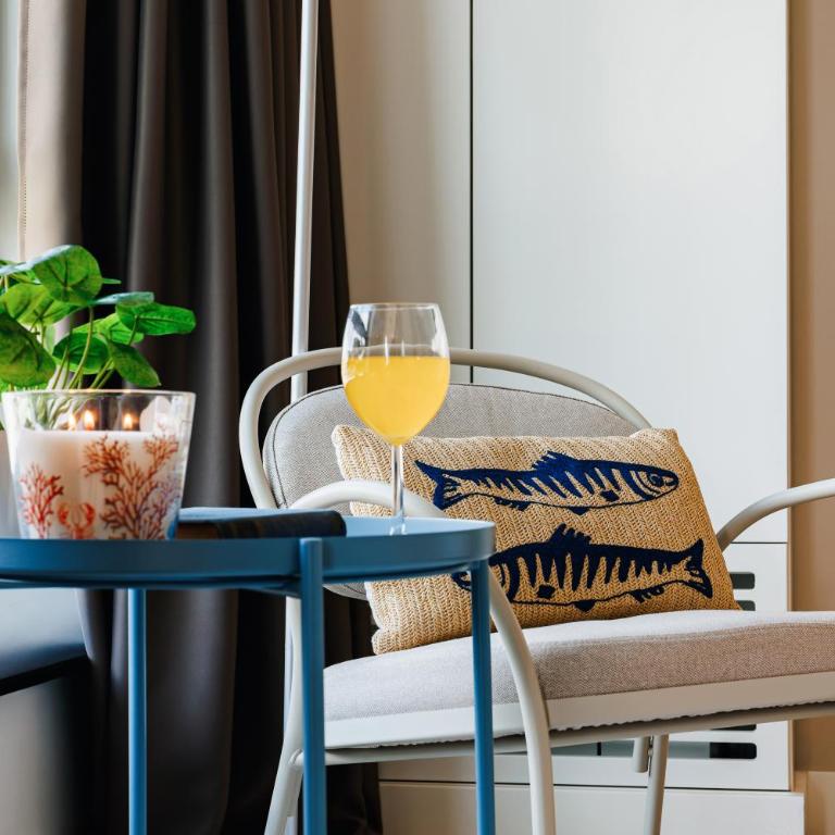 WF Waterfront Pearl wTerrace, Parking & Foosball - Three-Bedroom Premium Apartment with Balcony - 34
