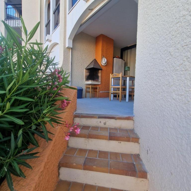 F2 avec terrasse et vue lagune RDC Cap Coudalère - Apartamento de 1 dormitorio con vistas al lago - 15