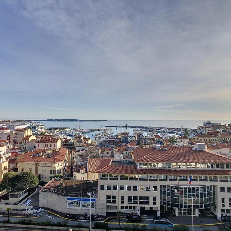 Sea view 2 bdr 2 baths central 312 ac - Appartement 2 Chambres - 8