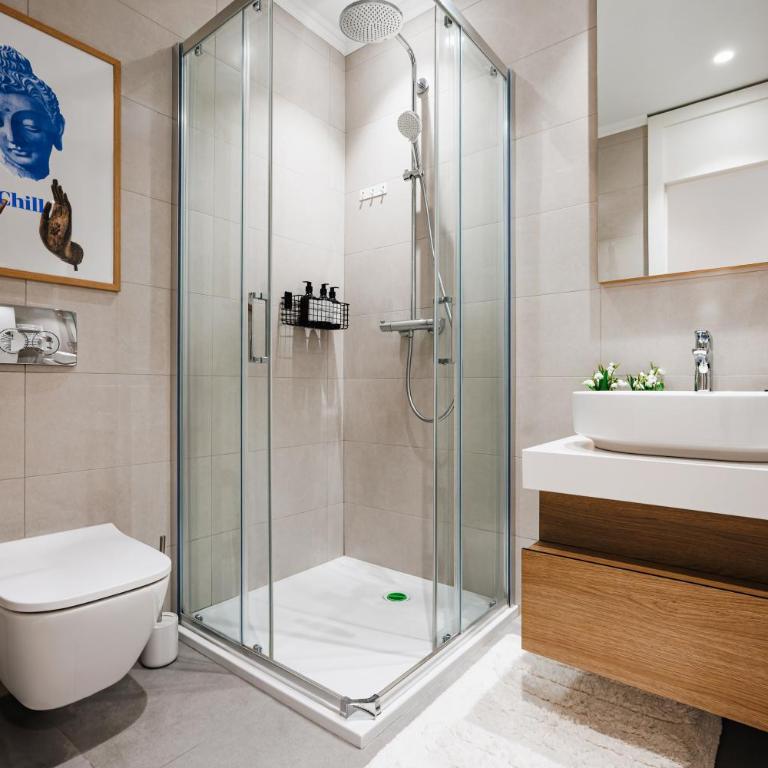 WF Waterfront Pearl wTerrace, Parking & Foosball - Three-Bedroom Premium Apartment with Balcony - 17